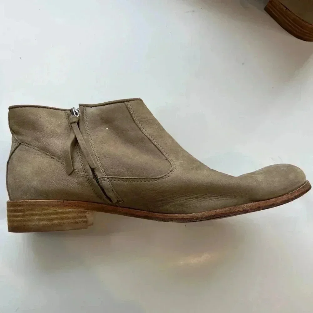 Dolce Vita Booties
